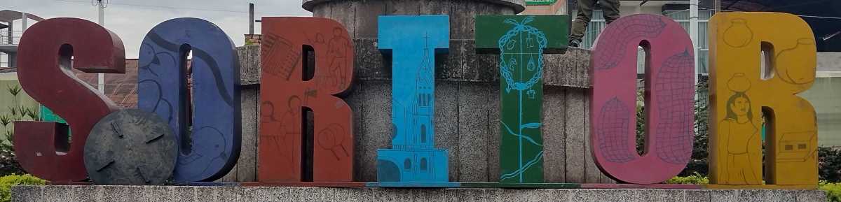 soritor-sign.jpg The Soritor city-name sign is in the Plaza de Armas.