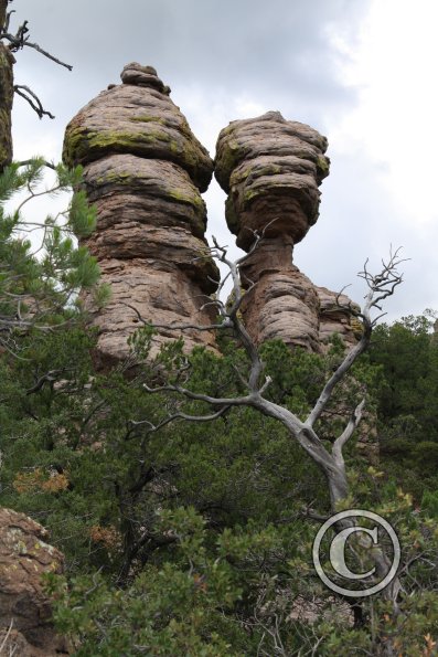 kissing rocks