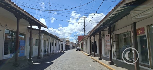Calle Velasco and Calle Pari