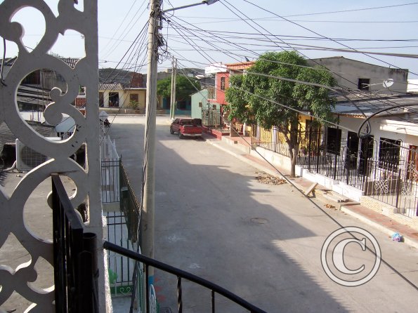 looking-up-the-street-from-my-apartment_19395880345_o