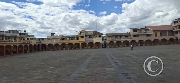 Plaza Intercultural at 24 de Mayo and Teran (2)