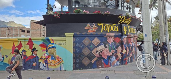 Mural at Sucre and Juan Montalvo