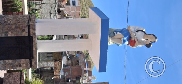 Parque la Madre at Jiron Chinchaya and Jiron Loyola