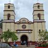 Iglesia Matriz at Parque De Pueblo Viejo