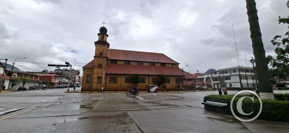 Parroquia de Santa Rosa de Lima at the Plaza (2)