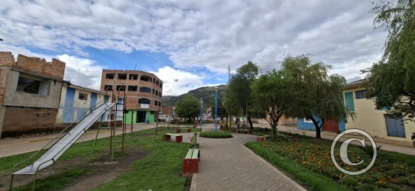 Unnamed park at Alameda Sicuani and Jiron Javier (2)