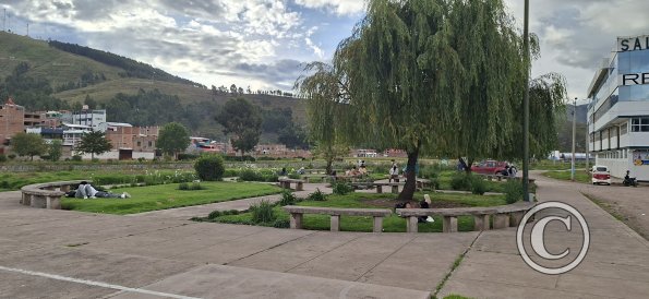 Unnamed park at Calle Santo Domingo and Puente Camello (3)