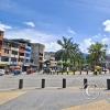 Plaza de Armas - central linear park (34)