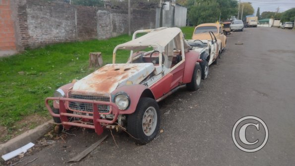 A worn out buggy